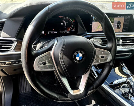 Черный БМВ X7, объемом двигателя 3 л и пробегом 195 тыс. км за 53300 $, фото 14 на Automoto.ua