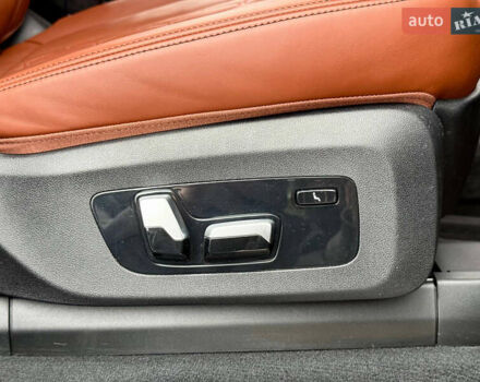 Черный БМВ X7, объемом двигателя 4.39 л и пробегом 102 тыс. км за 78500 $, фото 82 на Automoto.ua