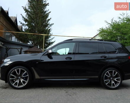 Черный БМВ X7, объемом двигателя 4.39 л и пробегом 77 тыс. км за 85000 $, фото 1 на Automoto.ua