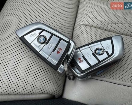 Черный БМВ X7, объемом двигателя 3 л и пробегом 160 тыс. км за 59900 $, фото 5 на Automoto.ua