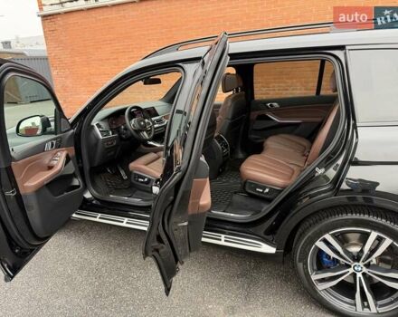 Черный БМВ X7, объемом двигателя 2.99 л и пробегом 124 тыс. км за 74900 $, фото 50 на Automoto.ua