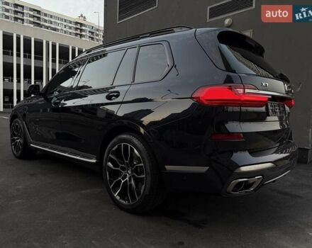Чорний БМВ X7, об'ємом двигуна 4.4 л та пробігом 182 тис. км за 73222 $, фото 12 на Automoto.ua