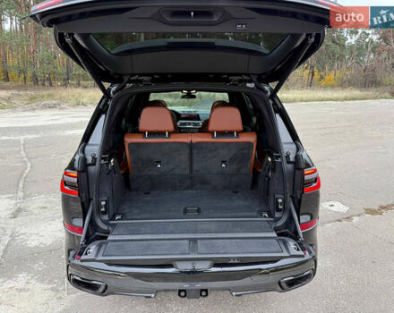 Чорний БМВ X7, об'ємом двигуна 4.39 л та пробігом 102 тис. км за 78777 $, фото 109 на Automoto.ua