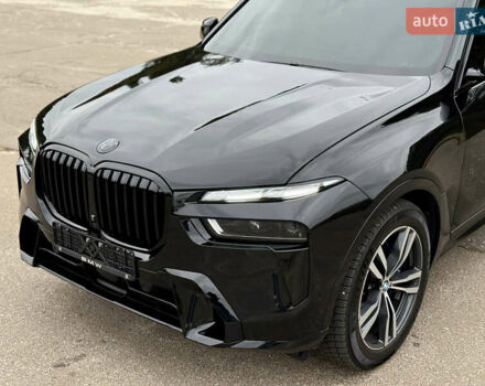 Черный БМВ X7, объемом двигателя 4.39 л и пробегом 102 тыс. км за 78500 $, фото 17 на Automoto.ua