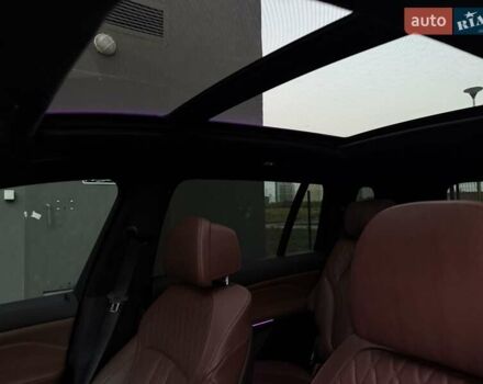Чорний БМВ X7, об'ємом двигуна 4.4 л та пробігом 182 тис. км за 73222 $, фото 22 на Automoto.ua