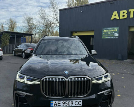 Черный БМВ X7, объемом двигателя 4.39 л и пробегом 107 тыс. км за 70600 $, фото 2 на Automoto.ua