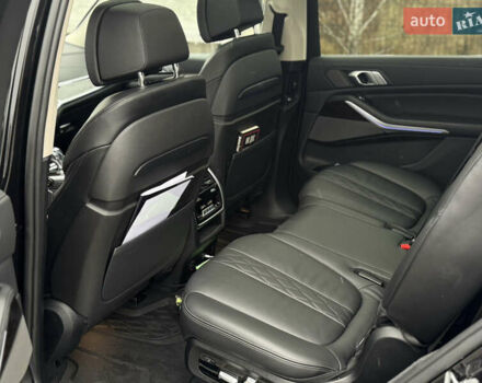 Чорний БМВ X7, об'ємом двигуна 2.99 л та пробігом 160 тис. км за 67000 $, фото 22 на Automoto.ua