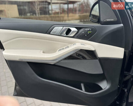Черный БМВ X7, объемом двигателя 3 л и пробегом 112 тыс. км за 63500 $, фото 33 на Automoto.ua