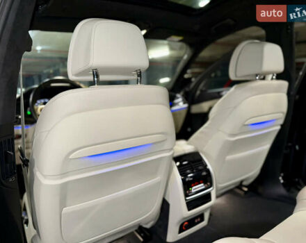 Черный БМВ X7, объемом двигателя 3 л и пробегом 74 тыс. км за 83700 $, фото 30 на Automoto.ua