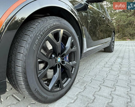 Черный БМВ X7, объемом двигателя 3 л и пробегом 195 тыс. км за 53300 $, фото 49 на Automoto.ua