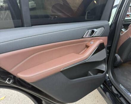 Черный БМВ X7, объемом двигателя 4.39 л и пробегом 107 тыс. км за 70600 $, фото 22 на Automoto.ua