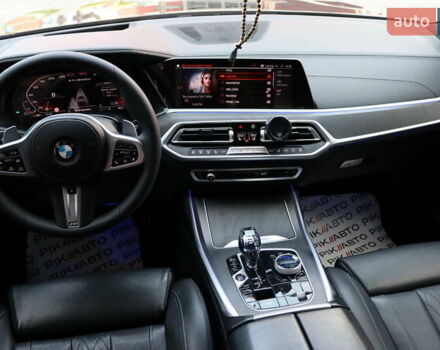 Черный БМВ X7, объемом двигателя 3 л и пробегом 164 тыс. км за 74900 $, фото 46 на Automoto.ua