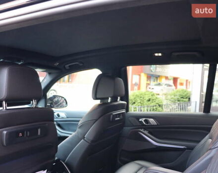 Черный БМВ X7, объемом двигателя 3 л и пробегом 164 тыс. км за 74900 $, фото 40 на Automoto.ua