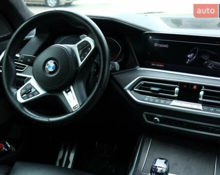 Черный БМВ X7, объемом двигателя 4.39 л и пробегом 77 тыс. км за 85000 $, фото 10 на Automoto.ua