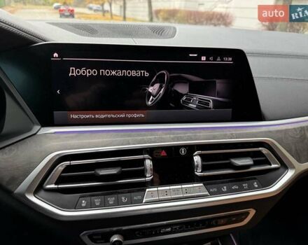 Чорний БМВ X7, об'ємом двигуна 3 л та пробігом 147 тис. км за 54900 $, фото 25 на Automoto.ua