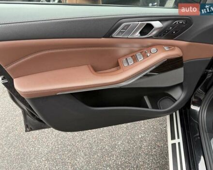 Черный БМВ X7, объемом двигателя 2.99 л и пробегом 124 тыс. км за 74900 $, фото 24 на Automoto.ua