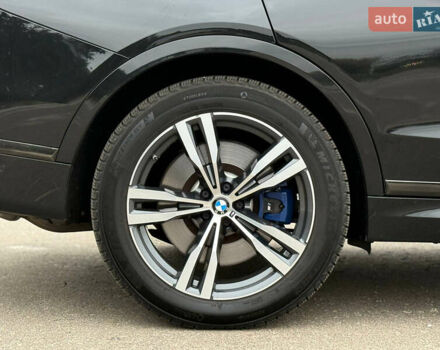Черный БМВ X7, объемом двигателя 4.39 л и пробегом 102 тыс. км за 78500 $, фото 36 на Automoto.ua