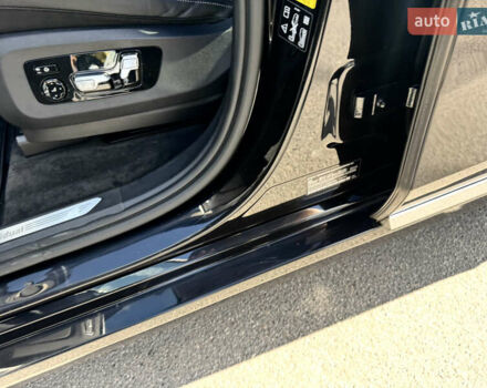 Черный БМВ X7, объемом двигателя 3 л и пробегом 195 тыс. км за 50500 $, фото 34 на Automoto.ua