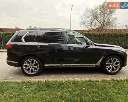 Чорний БМВ X7, об'ємом двигуна 3 л та пробігом 147 тис. км за 54900 $, фото 16 на Automoto.ua