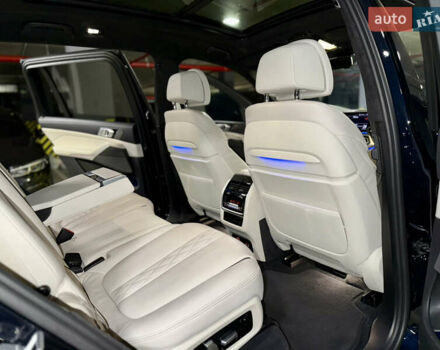 Черный БМВ X7, объемом двигателя 3 л и пробегом 74 тыс. км за 83700 $, фото 33 на Automoto.ua