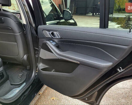 Черный БМВ X7, объемом двигателя 3 л и пробегом 100 тыс. км за 65000 $, фото 11 на Automoto.ua