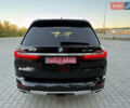 Черный БМВ X7, объемом двигателя 3 л и пробегом 195 тыс. км за 53300 $, фото 51 на Automoto.ua