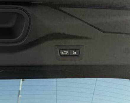 Чорний БМВ X7, об'ємом двигуна 2.99 л та пробігом 59 тис. км за 90000 $, фото 32 на Automoto.ua