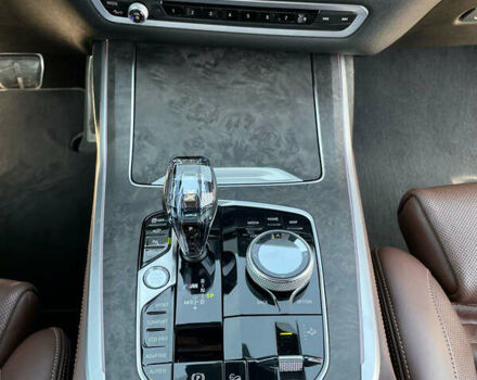 Черный БМВ X7, объемом двигателя 2.99 л и пробегом 105 тыс. км за 81100 $, фото 49 на Automoto.ua