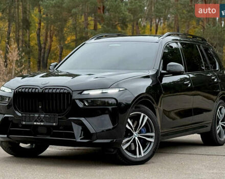Черный БМВ X7, объемом двигателя 4.39 л и пробегом 102 тыс. км за 78500 $, фото 3 на Automoto.ua