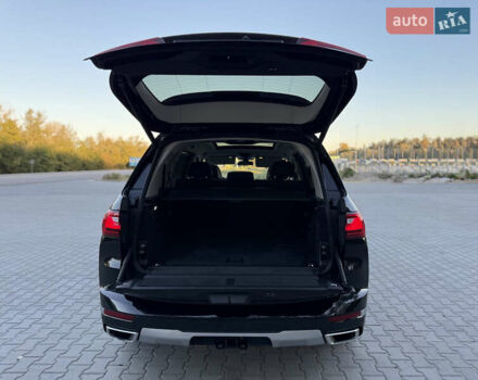 Черный БМВ X7, объемом двигателя 3 л и пробегом 195 тыс. км за 53300 $, фото 53 на Automoto.ua