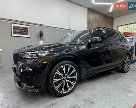 Черный БМВ X7, объемом двигателя 2.99 л и пробегом 94 тыс. км за 95000 $, фото 3 на Automoto.ua