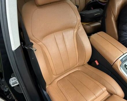Чорний БМВ X7, об'ємом двигуна 3 л та пробігом 147 тис. км за 54900 $, фото 40 на Automoto.ua