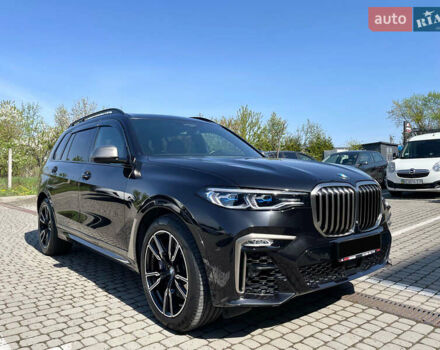 Черный БМВ X7, объемом двигателя 2.99 л и пробегом 105 тыс. км за 81100 $, фото 5 на Automoto.ua