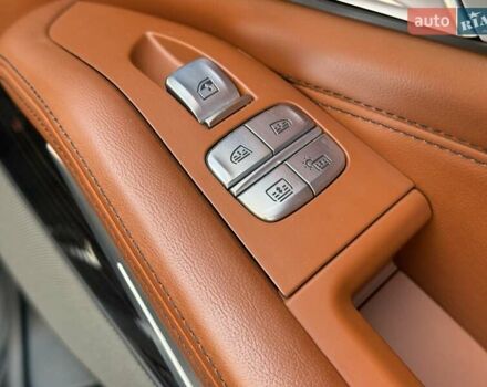 Черный БМВ X7, объемом двигателя 3 л и пробегом 43 тыс. км за 72900 $, фото 36 на Automoto.ua