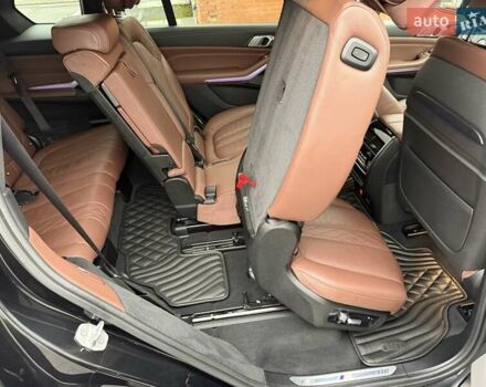 Черный БМВ X7, объемом двигателя 2.99 л и пробегом 124 тыс. км за 74900 $, фото 53 на Automoto.ua
