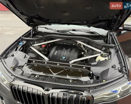 Черный БМВ X7, объемом двигателя 2.99 л и пробегом 124 тыс. км за 74900 $, фото 56 на Automoto.ua