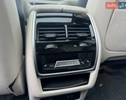 Черный БМВ X7, объемом двигателя 3 л и пробегом 160 тыс. км за 59900 $, фото 29 на Automoto.ua