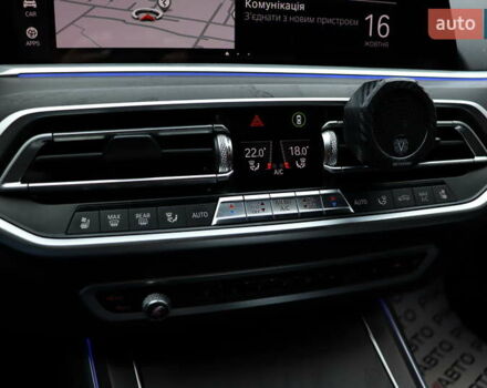 Черный БМВ X7, объемом двигателя 3 л и пробегом 164 тыс. км за 74900 $, фото 30 на Automoto.ua