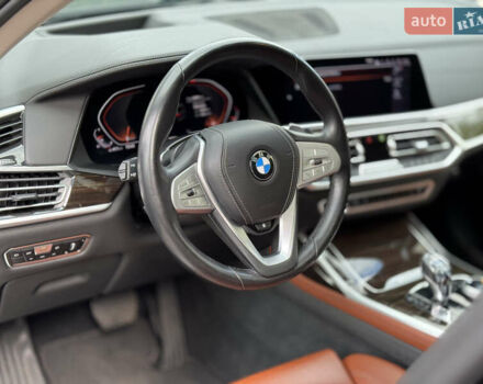 Черный БМВ X7, объемом двигателя 3 л и пробегом 29 тыс. км за 65000 $, фото 18 на Automoto.ua