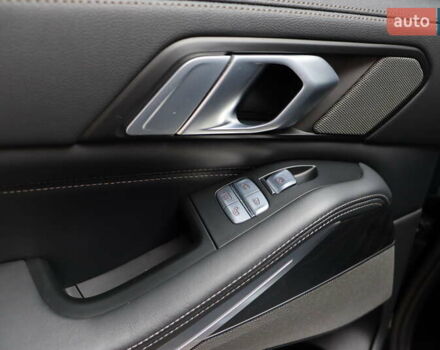 Черный БМВ X7, объемом двигателя 3 л и пробегом 164 тыс. км за 74900 $, фото 39 на Automoto.ua