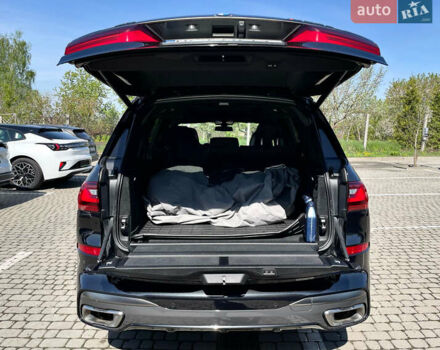 Черный БМВ X7, объемом двигателя 2.99 л и пробегом 105 тыс. км за 81100 $, фото 14 на Automoto.ua