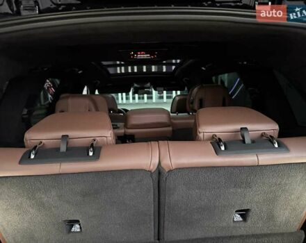 Чорний БМВ X7, об'ємом двигуна 4.4 л та пробігом 182 тис. км за 73222 $, фото 5 на Automoto.ua