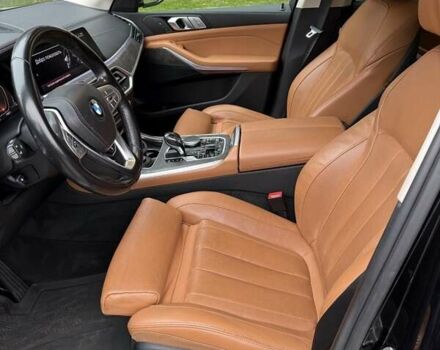 Чорний БМВ X7, об'ємом двигуна 3 л та пробігом 147 тис. км за 54900 $, фото 30 на Automoto.ua