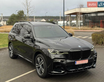 Черный БМВ X7, объемом двигателя 3 л и пробегом 112 тыс. км за 63500 $, фото 2 на Automoto.ua