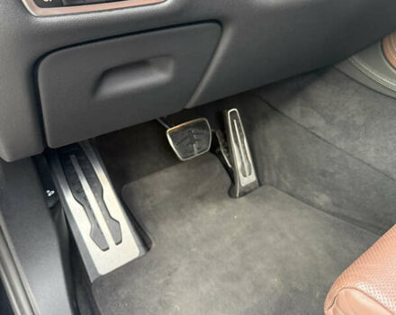 Черный БМВ X7, объемом двигателя 4.39 л и пробегом 107 тыс. км за 70600 $, фото 26 на Automoto.ua