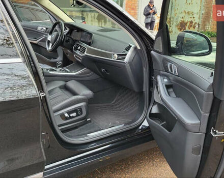 Черный БМВ X7, объемом двигателя 3 л и пробегом 100 тыс. км за 65000 $, фото 14 на Automoto.ua