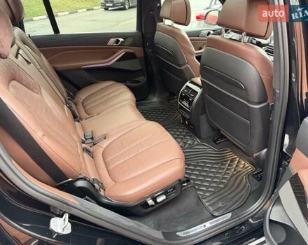 Черный БМВ X7, объемом двигателя 2.99 л и пробегом 124 тыс. км за 74900 $, фото 38 на Automoto.ua