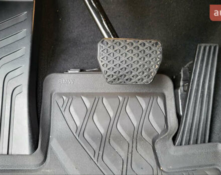 Черный БМВ X7, объемом двигателя 3 л и пробегом 100 тыс. км за 65000 $, фото 3 на Automoto.ua