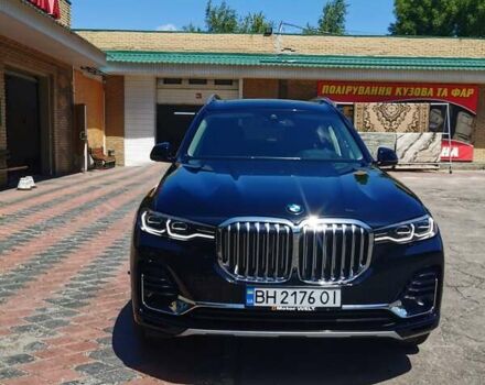 Черный БМВ X7, объемом двигателя 3 л и пробегом 35 тыс. км за 82400 $, фото 16 на Automoto.ua