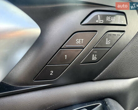 Черный БМВ X7, объемом двигателя 3 л и пробегом 195 тыс. км за 53300 $, фото 13 на Automoto.ua